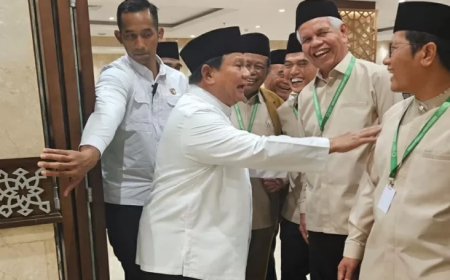 Di Pengukuhan Pengurus MUI Periode 2025-2030, Prabowo Ungkap Pentingnya Sinergi Ulama dan Umara