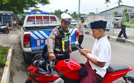 Operasi Keselamatan Semeru 2026, Polres Tanjungperak Jaga Ketertiban di Suramadu