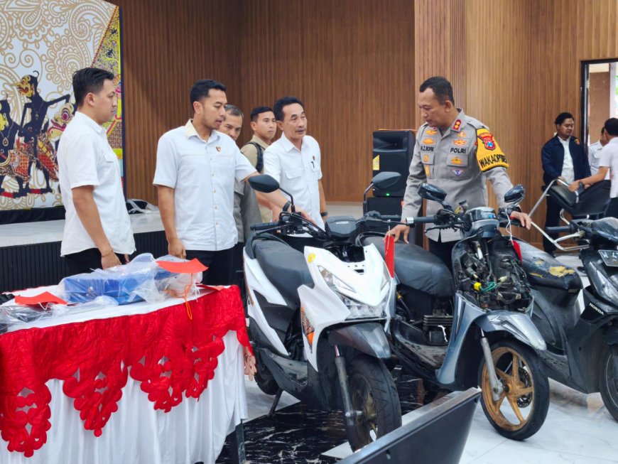Polresta Sidoarjo Ungkap Penipuan Motor, Tiga Tersangka Ditahan