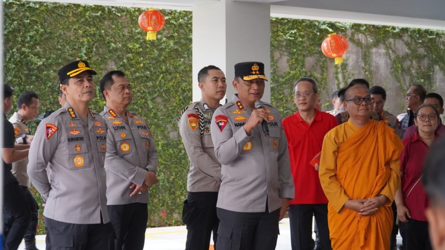 Kapolda Jatim Pastikan Situasi Kondusif di Vihara Buddayana