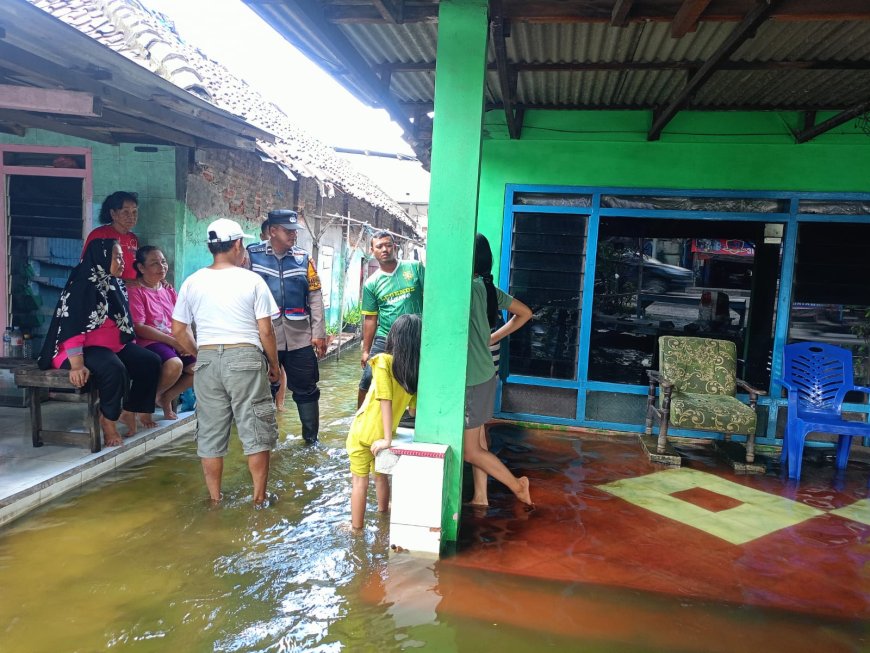 Polresta Sidoarjo Perkuat Solidaritas Lewat Bantuan Sembako