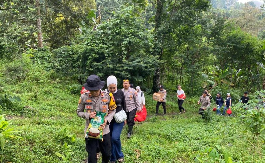 Polres Jember Konsisten Salurkan Bantuan ke Wilayah Terpencil
