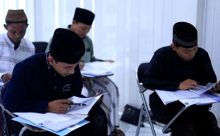 Mudahkan Santri, Polres Gresik Gelar SIM Santri Trendi