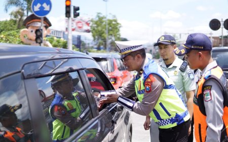Satlantas Polres Malang Sapa Pemudik, Ingatkan Utamakan Keselamatan di Jalan