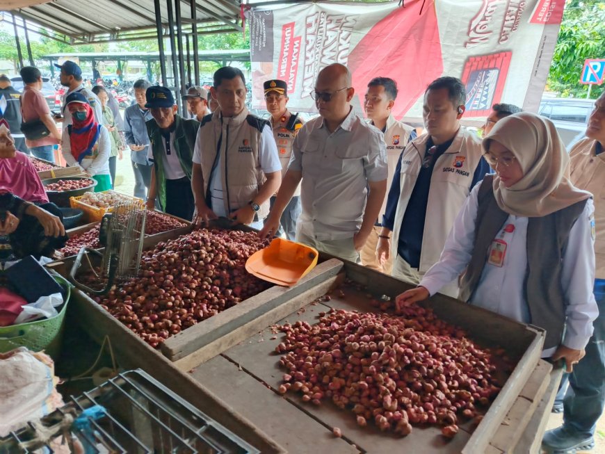 Satgas Pangan Tinjau Harga Komoditas di Jawa Timur