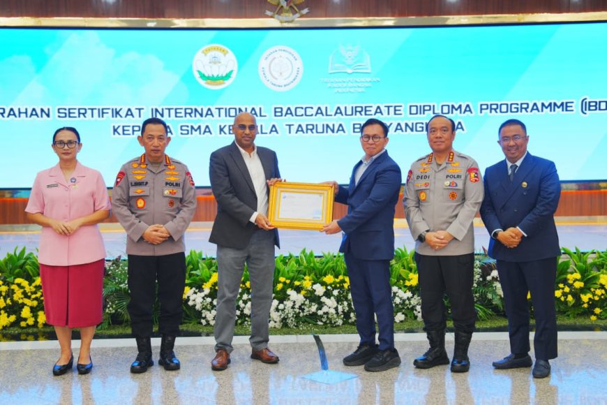 Kapolri Dukung Lahirnya SDM Berprestasi dan Berwawasan Global